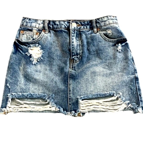 Forever 21 Distressed Blue Denim Jean Skirt BOHO Hippie Sz 26 100% Cotton #239B - Picture 1 of 8